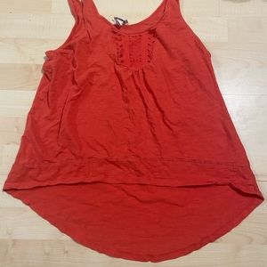 High low orange tank